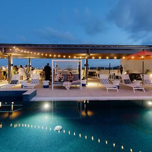 Holiday Inn Express & Suites Sunshine Coast By Ihg